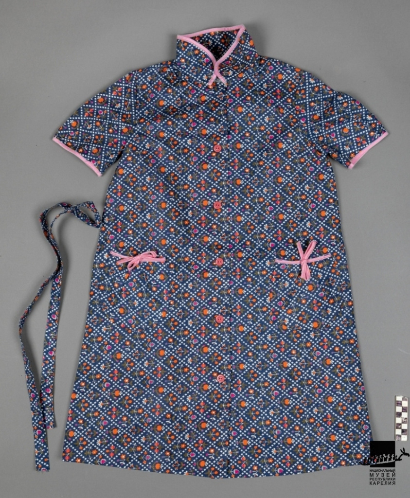 Платье-халат детское, 1980-е гг..jpg