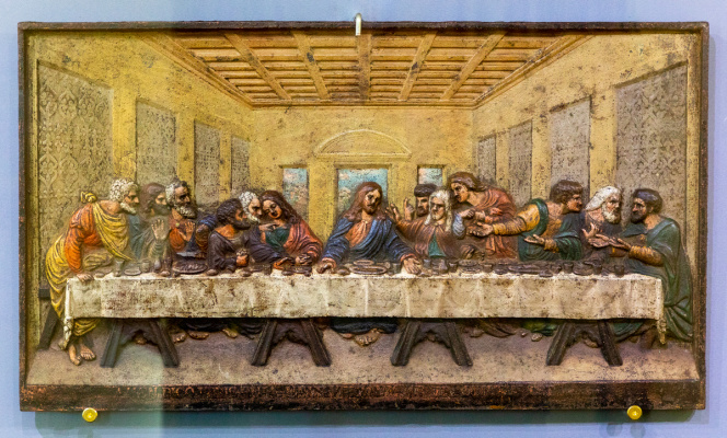 Wall panel "The Mystical Supper". The beginning of the XIX century. Cast-iron, paint. Casting.