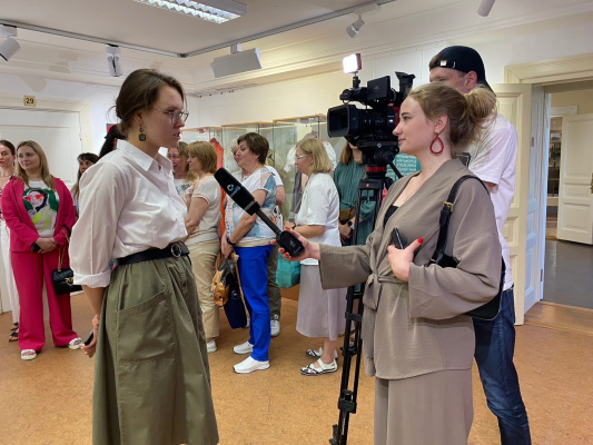 Куратор выставки Софья Никитина