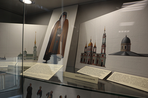 26 МАРТА В МУЗЕЙНОМ ЦЕНТРЕ СЕГЕЖИ ОТКРЫЛАСЬ ВЫСТАВКА «ИСААКИЕВСКИЙ СОБОР И ЕГО СОЗДАТЕЛИ. КНИЖНАЯ ИЛЛЮСТРАЦИЯ ГЕОРГИЯ ПАНАЙОТОВА»